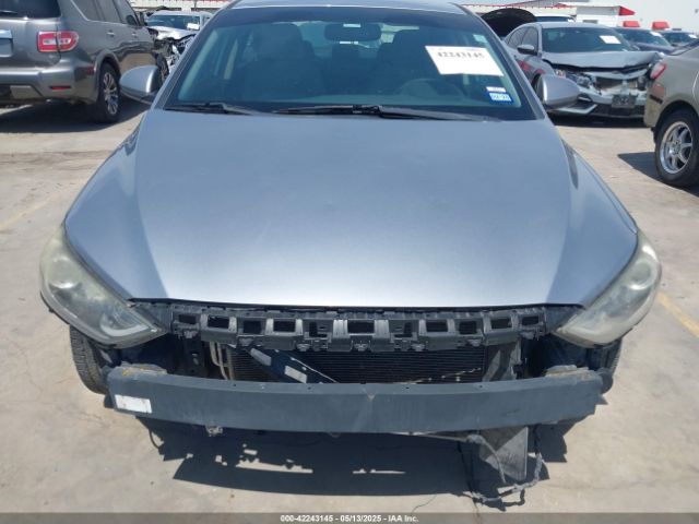 5NPD84LF2HH087495 Hyundai Elantra