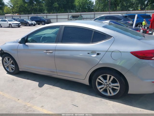 5NPD84LF2HH087495 Hyundai Elantra