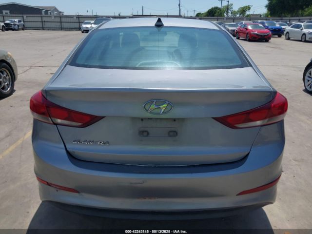 5NPD84LF2HH087495 Hyundai Elantra