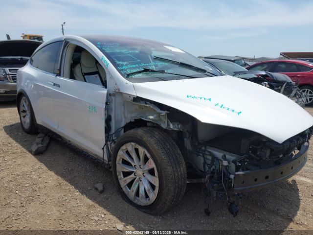 2018 TESLA MODEL X 5YJXCAE23JF106385