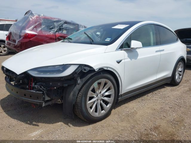 2018 TESLA MODEL X 5YJXCAE23JF106385 Photo 1