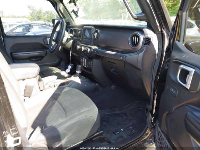 2021 JEEP WRANGLER UNLIMITED 1C4HJXDNXMW646194 Photo 4