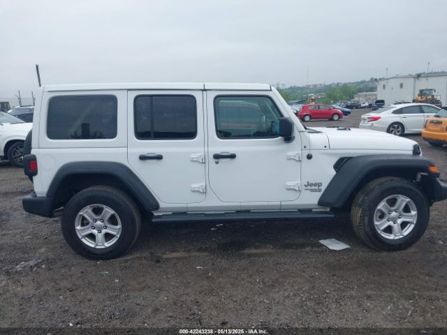 1C4HJXDG9MW582361 Jeep Wrangler Unlimited Sport S 4x4