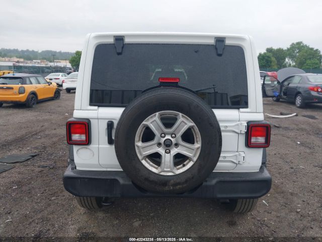 1C4HJXDG9MW582361 Jeep Wrangler Unlimited Sport S 4x4