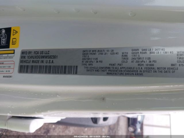 1C4HJXDG9MW582361 Jeep Wrangler Unlimited Sport S 4x4