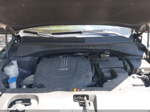 5XYPGDA52GG139742 KIA Sorento 3.3l Lx