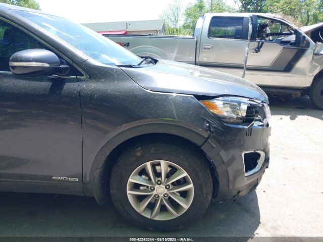 5XYPGDA52GG139742 KIA Sorento 3.3l Lx