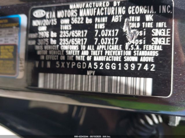 5XYPGDA52GG139742 KIA Sorento 3.3l Lx