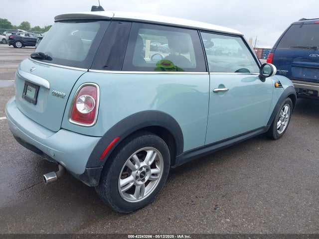 2012 MINI COOPER WMWSU3C51CT367317 Photo 3