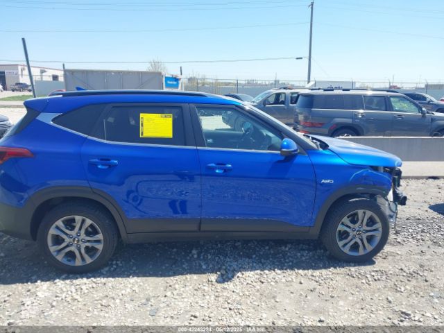 KNDEUCAA5M7099933 KIA SELTOS S