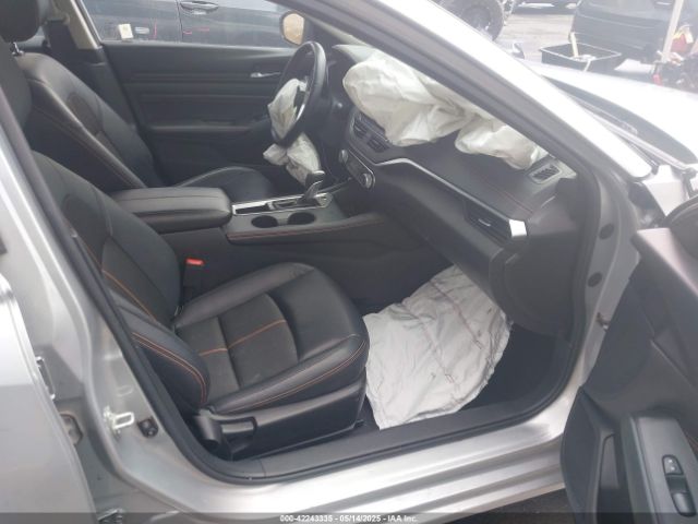 2021 NISSAN ALTIMA 1N4BL4CV7MN361092 Photo 4