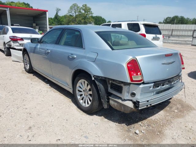2013 CHRYSLER 300 2C3CCAAG4DH728383 Photo 2