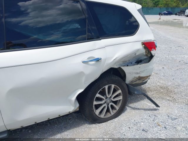 5N1AR2MN8EC671607 Nissan Pathfinder S