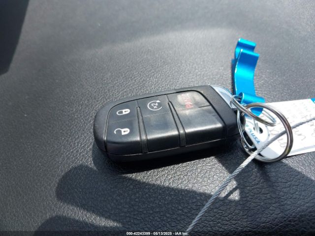 2018 JEEP RENEGADE ZACCJABB7JPJ00331 Photo 10