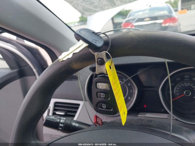5NPDH4AE6FH608466 Hyundai ELANTRA SE