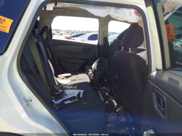 5N1BT3AA1RC683780 Nissan Rogue S Fwd