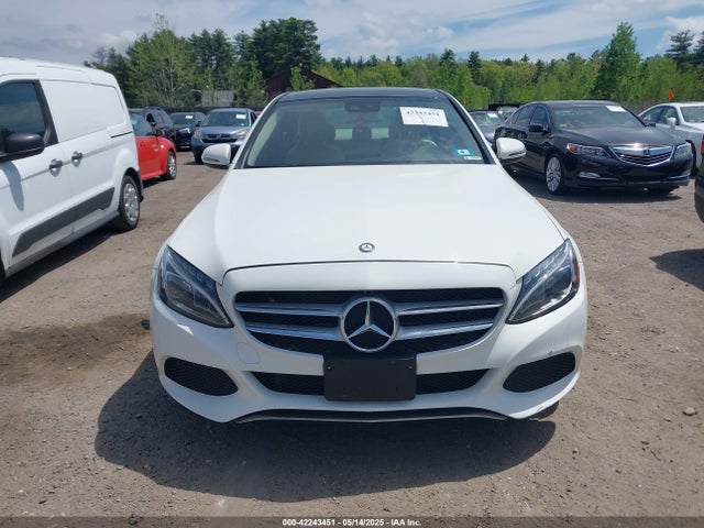 55SWF4KB9HU185871 Mercedes-Benz C-Class