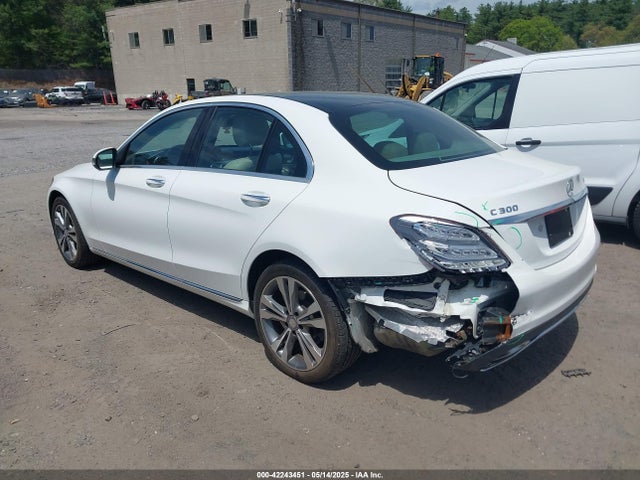 55SWF4KB9HU185871 Mercedes-Benz C-Class