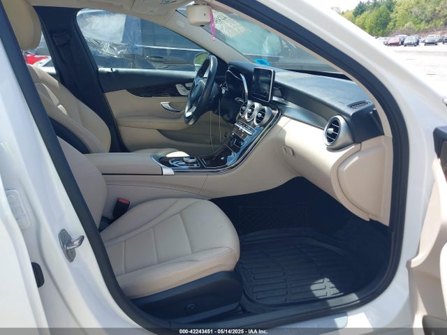 55SWF4KB9HU185871 Mercedes-Benz C-Class
