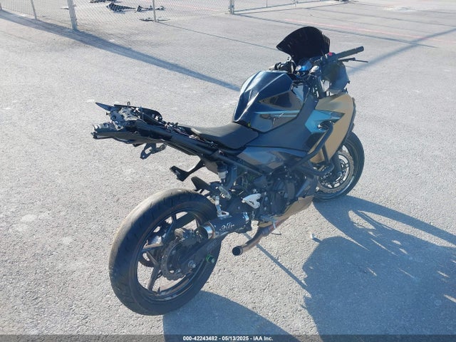 JKAEXKG12LDA67334 Kawasaki Ninja 400