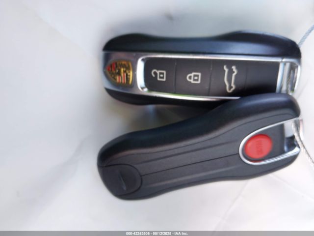 2023 PORSCHE CAYENNE E-HYBRID WP1AE2AY9PDA12252 Photo 10