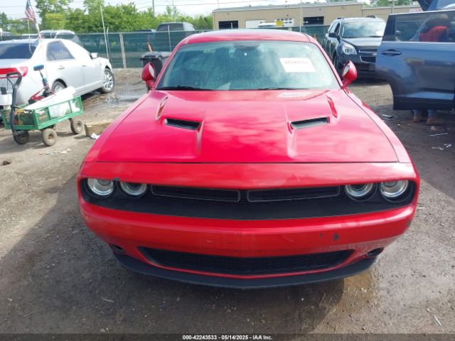 2C3CDZAG3FH723612 Dodge Challenger Sxt