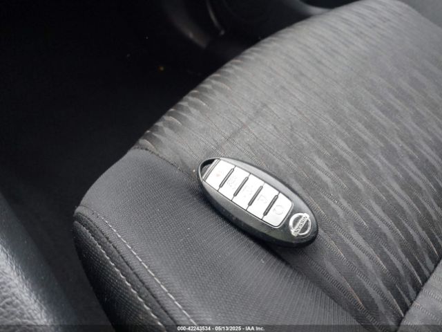 KNMAT2MTXHP615458 Nissan ROGUE SV