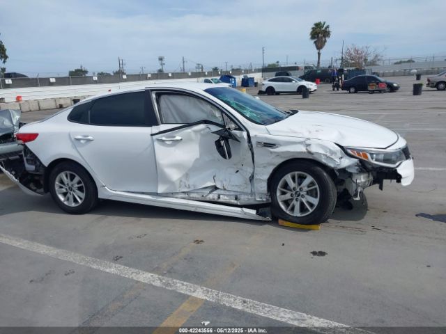 5XXGT4L32JG246535 KIA Optima Lx