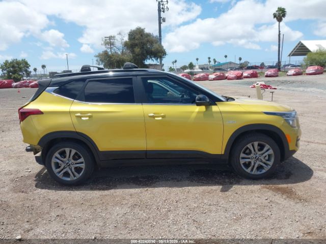 KNDEUCAA4N7237298 KIA SELTOS S