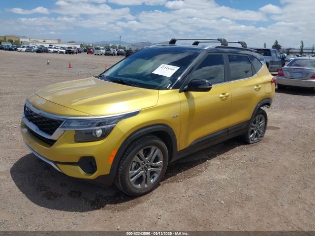 KNDEUCAA4N7237298 KIA SELTOS S