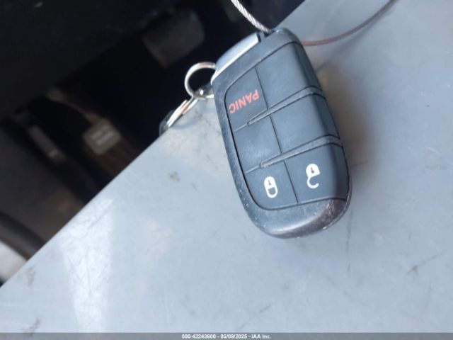 3C4PDCBG0JT512294 Dodge Journey Sxt