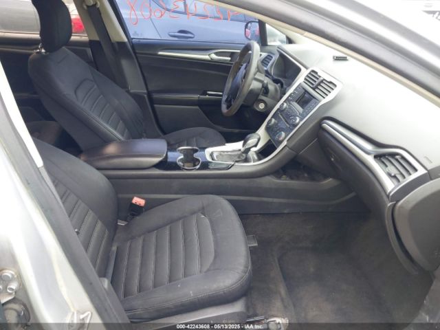1FA6P0H74E5382332 Ford FUSION SE