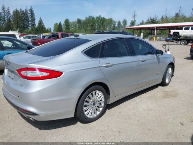 3FA6P0PU7FR170661 Ford Fusion Energi Se Luxury