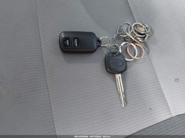 2T1BURHE4GC644246 Toyota COROLLA L