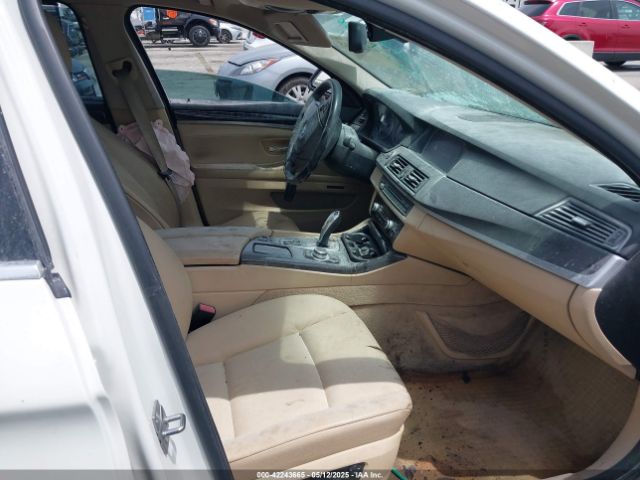 2011 BMW 528I WBAFR1C59BC737001 Photo 4