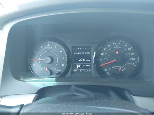 5TDKZ3DC9HS770713 Toyota Sienna Le 8 Passenger