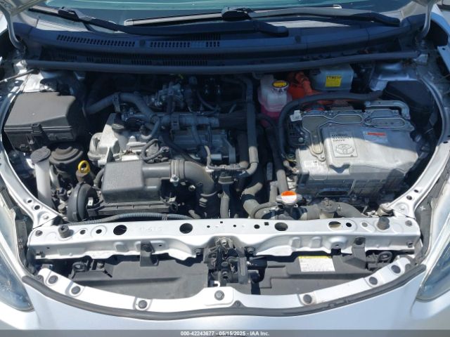 JTDKDTB3XG1117997 Toyota Prius C Four