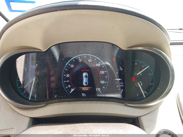 1G4GB5G3XEF233177 Buick lfx