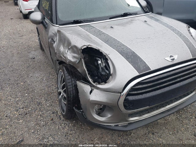 WMWWG5C53H3C20253 Mini Convertible Cooper