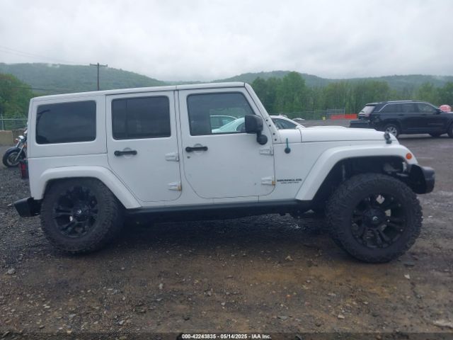 1C4BJWEG7FL712155 Jeep Wrangler Unlimited Altitude