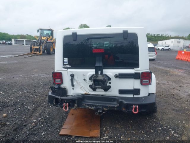 1C4BJWEG7FL712155 Jeep Wrangler Unlimited Altitude