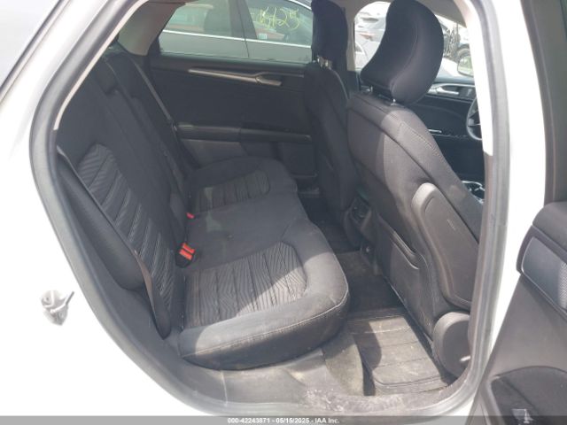 3FA6P0H78GR221367 Ford FUSION SE