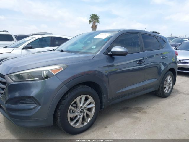 KM8J23A41GU239282 Hyundai TUCSON SE