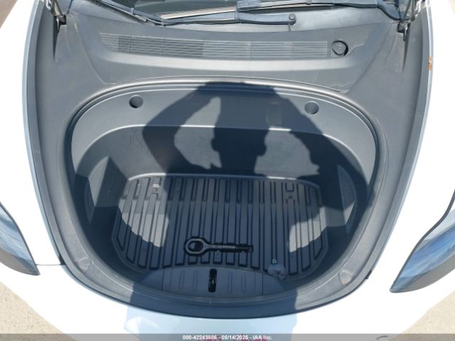 2022 TESLA MODEL 3 5YJ3E1EA2NF148570 Photo 9