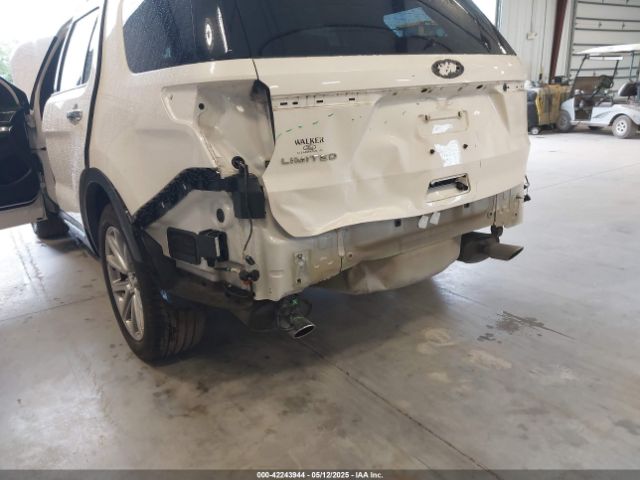 1FM5K7F81HGD15877 Ford Explorer Limited