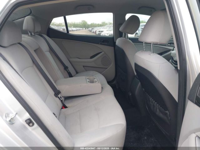 KNAGM4A79E5493996 KIA Optima Lx
