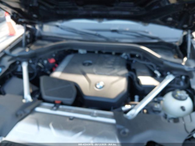 2025 BMW X4 5UX33DT06S9Y68475 Photo 9
