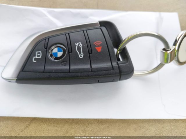 2025 BMW X4 5UX33DT06S9Y68475 Photo 10