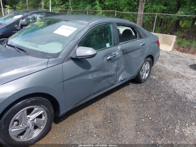 KMHLL4DG2RU740976 Hyundai ELANTRA SE