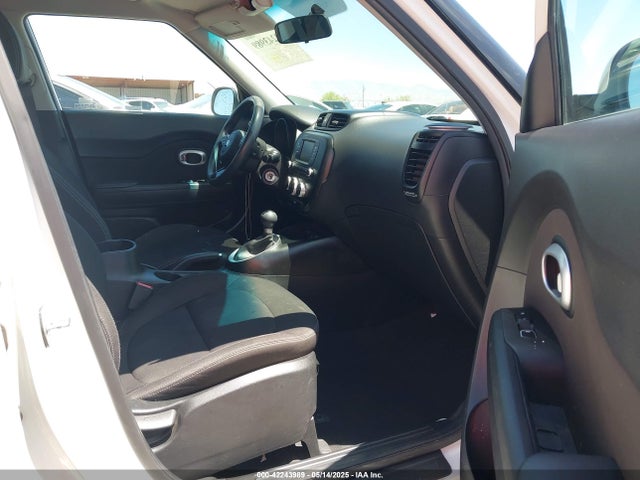 KNDJN2A28J7891908 KIA Soul